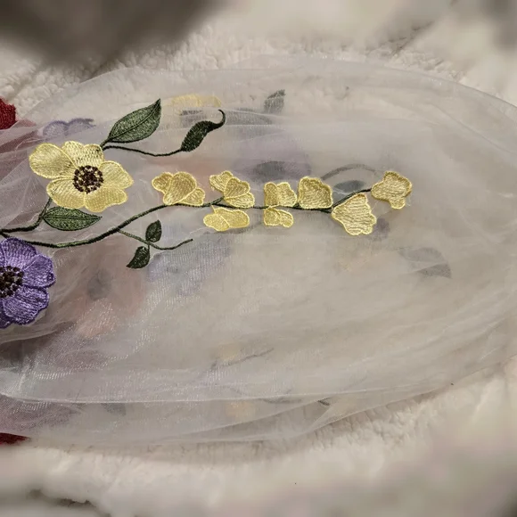 Floral Embroidered Gown Corset Back Size 10 - Picture 10 of 12